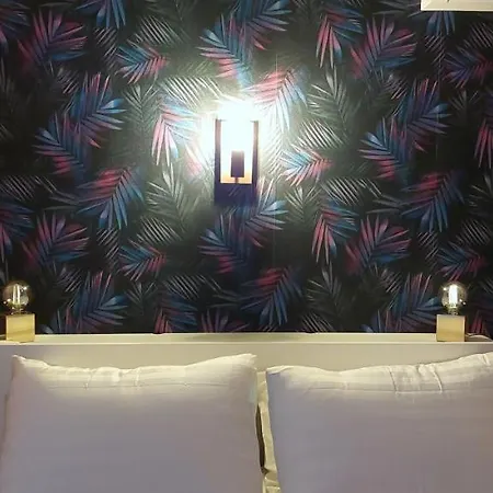 Maison Au Coeur Du Vignoble Champenois Hotel 3*