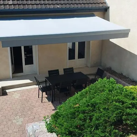 Maison Au Coeur Du Vignoble Champenois