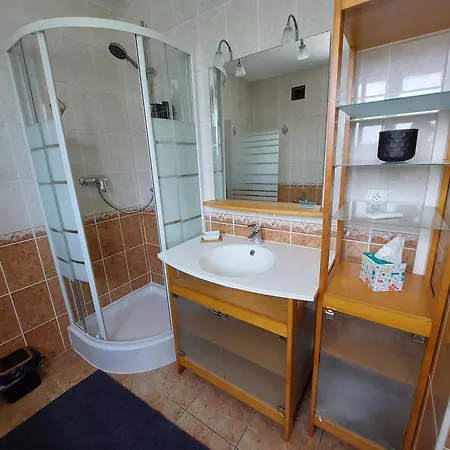 Maison Au Coeur Du Vignoble Champenois 3*